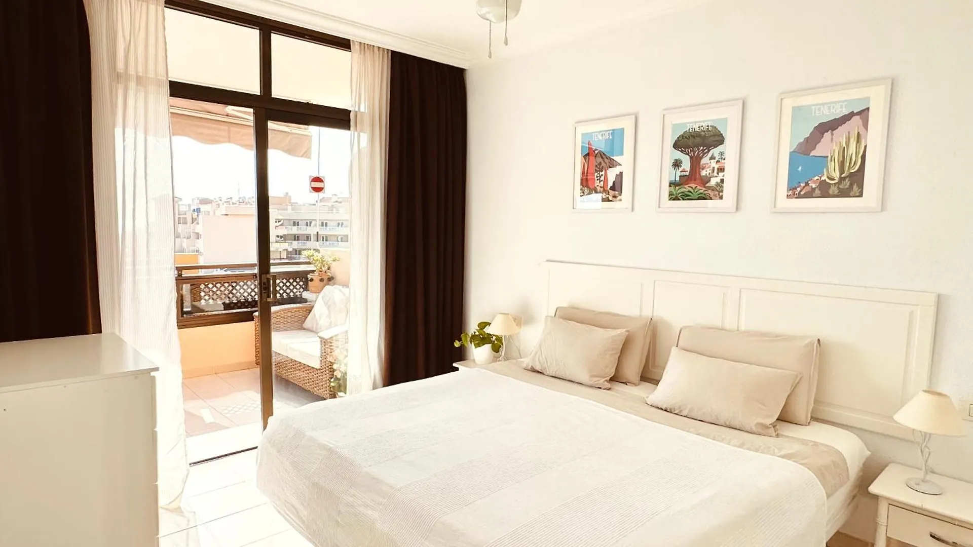 Casa Hugo - Ocean View, Quiet Pool, Fibre Net, Los Gigantes Пуэрто-де-Сантьяго 0*,  Испания