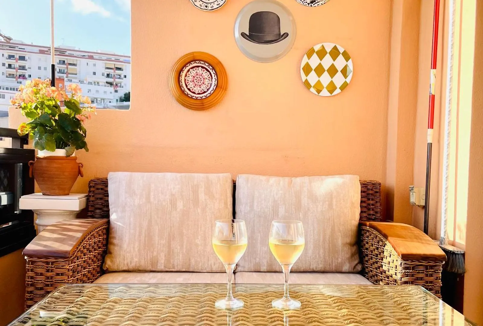 Apartamento Casa Hugo - Ocean View, Quiet Pool, Fibre Net, Los Gigantes Puerto de Santiago