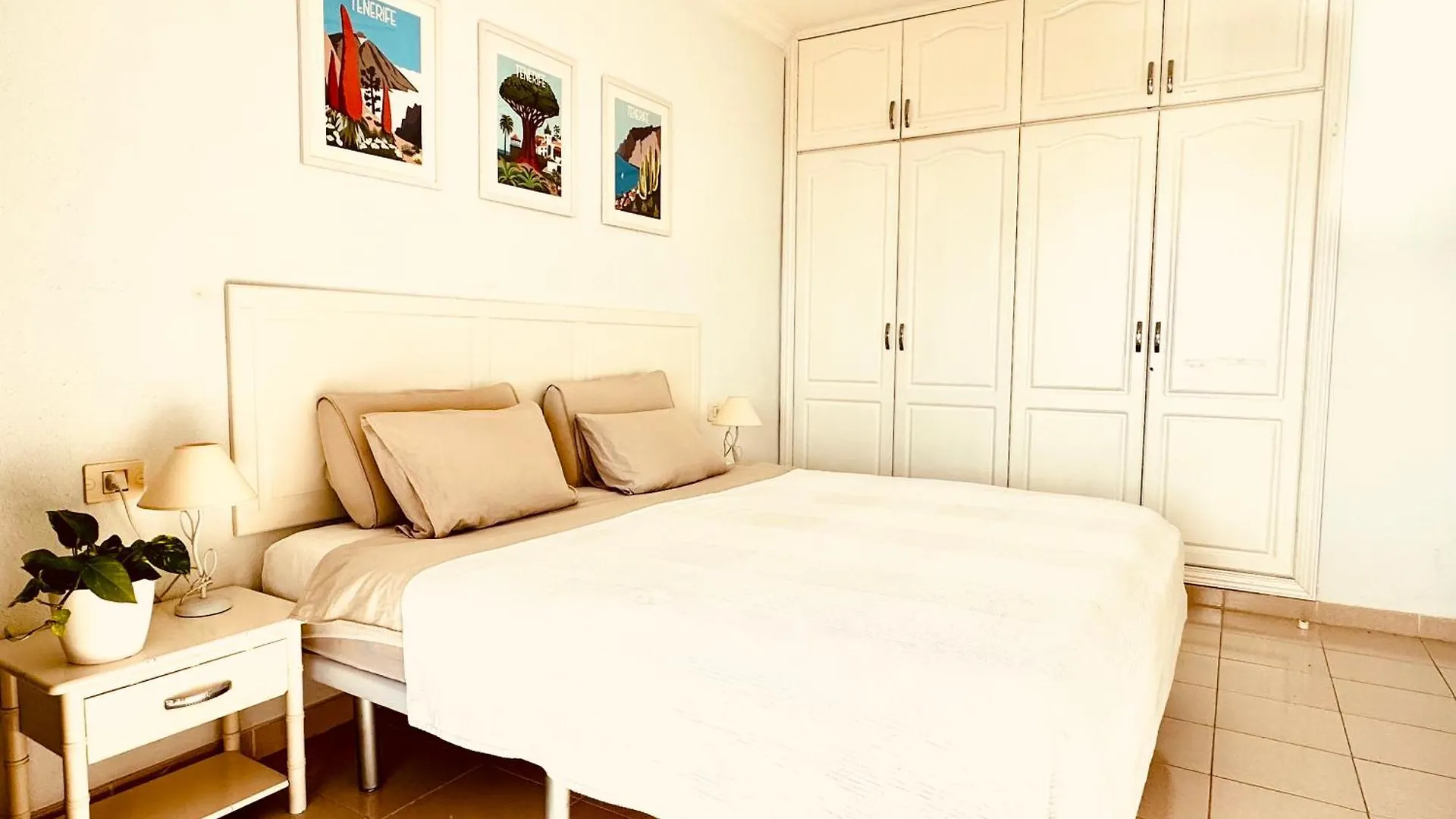 Casa Hugo - Ocean View, Quiet Pool, Fibre Net, Los Gigantes Пуэрто-де-Сантьяго 0*,  Испания