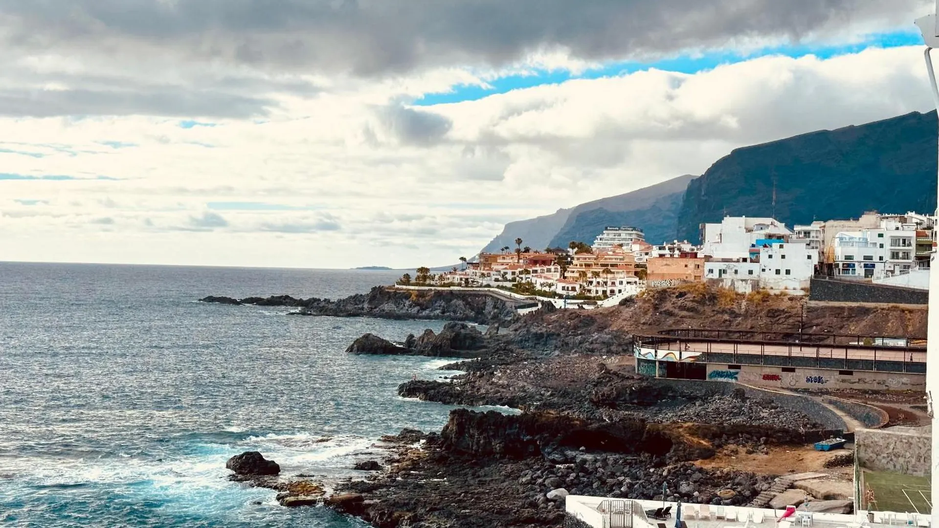 Casa Hugo - Ocean View, Quiet Pool, Fibre Net, Los Gigantes Пуэрто-де-Сантьяго Апартаменты