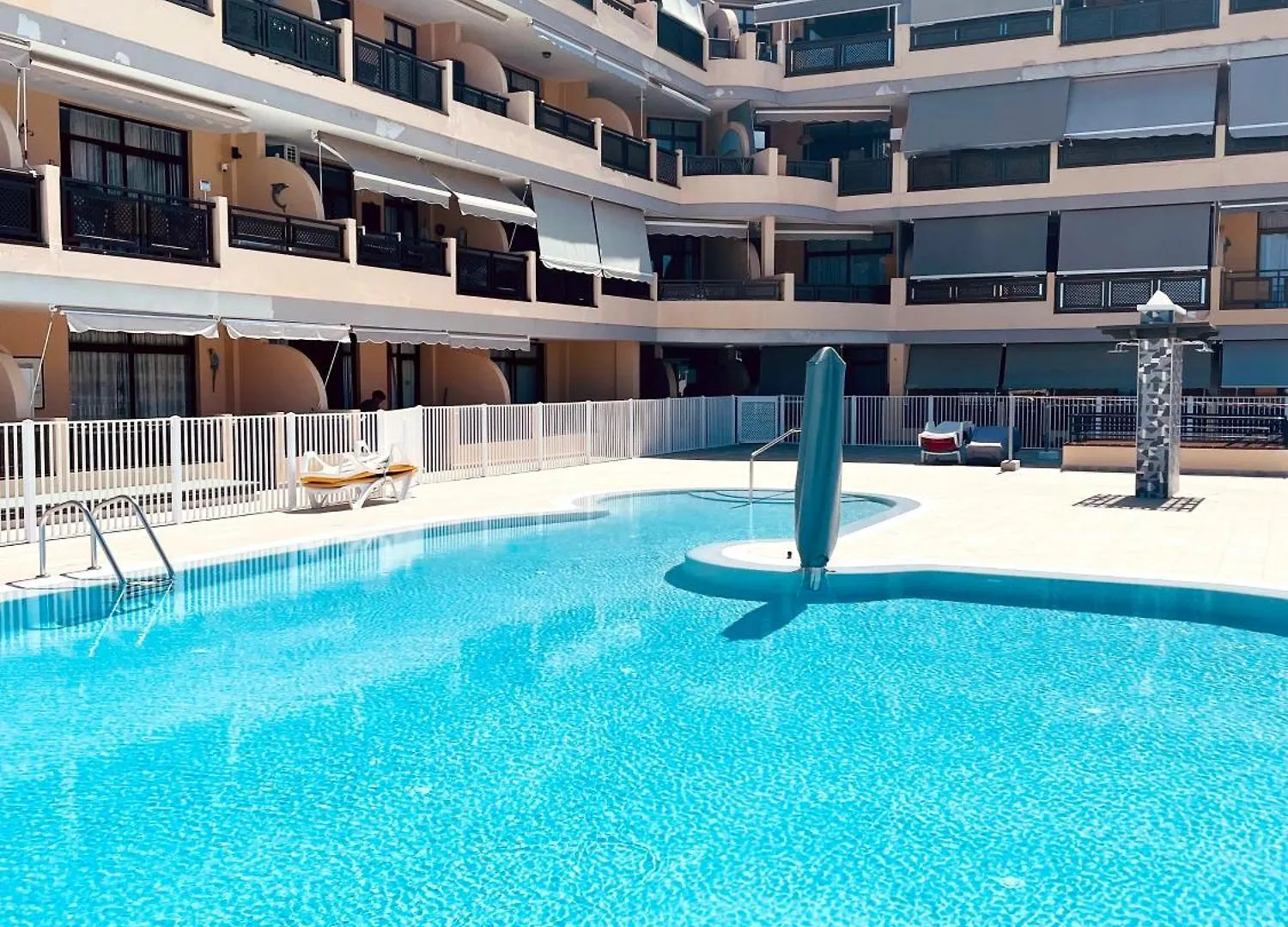 Casa Hugo - Ocean View, Quiet Pool, Fibre Net, Los Gigantes Puerto de Santiago  España